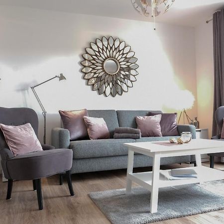 Fewo1846 Strandresidenz Wassersleben - Muschelnest - Stilvolles Studioapartment Mit Balkon Харисле Екстериор снимка